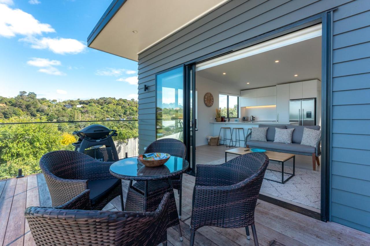 Luna Cottage. Stunning Ocean Views On Waiheke Oneroa Ngoại thất bức ảnh