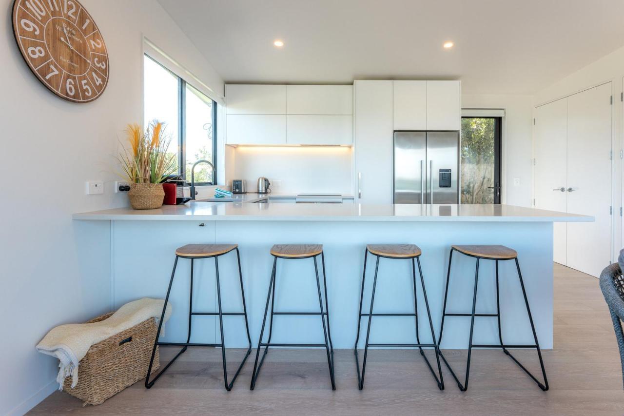 Luna Cottage. Stunning Ocean Views On Waiheke Oneroa Ngoại thất bức ảnh