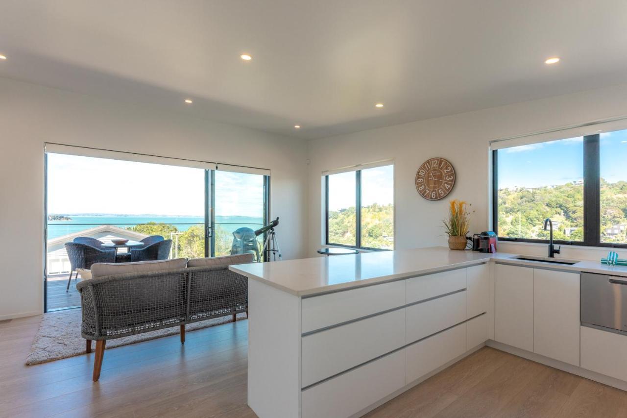 Luna Cottage. Stunning Ocean Views On Waiheke Oneroa Ngoại thất bức ảnh