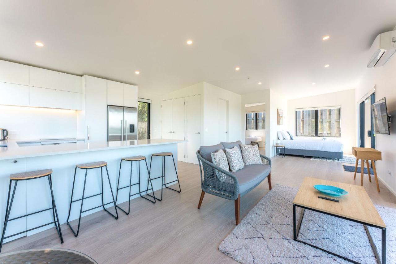 Luna Cottage. Stunning Ocean Views On Waiheke Oneroa Ngoại thất bức ảnh